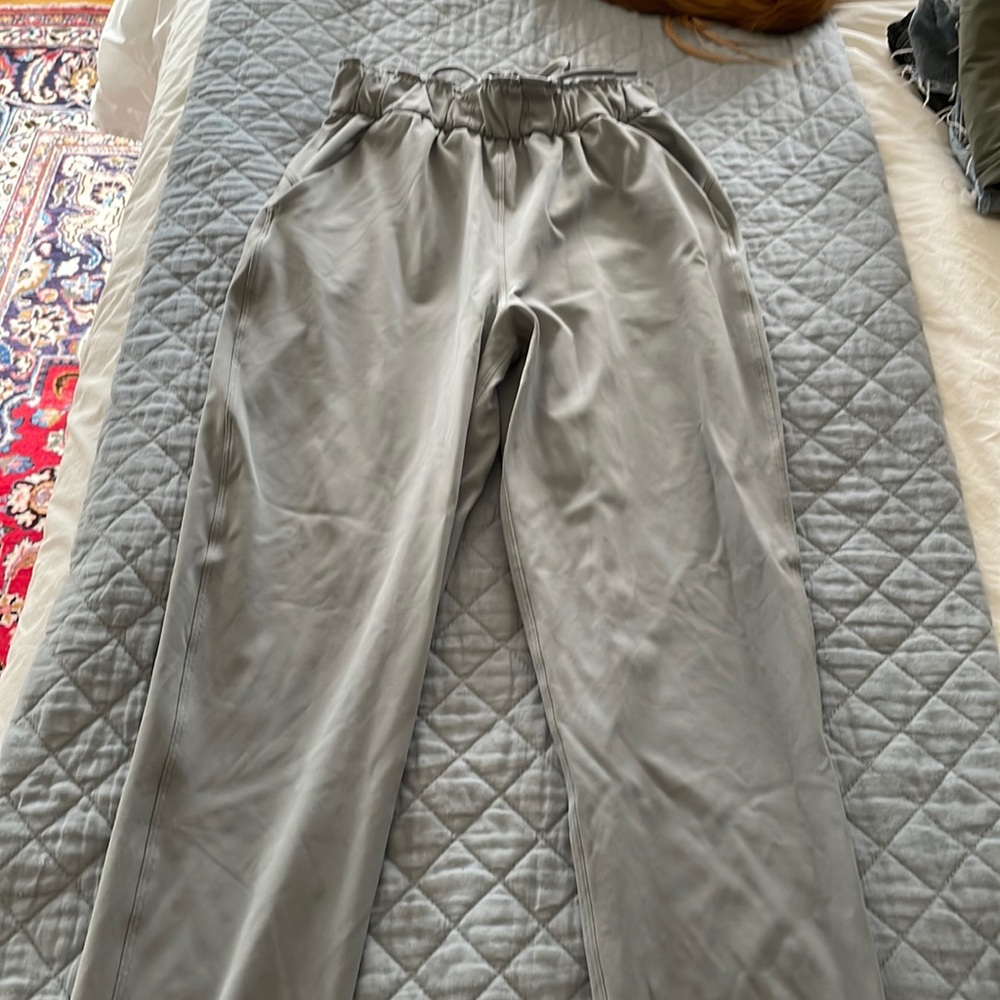 Lululemon joggers